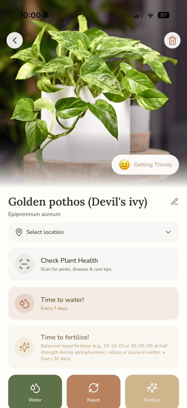 BotanyBud app showing plant care details